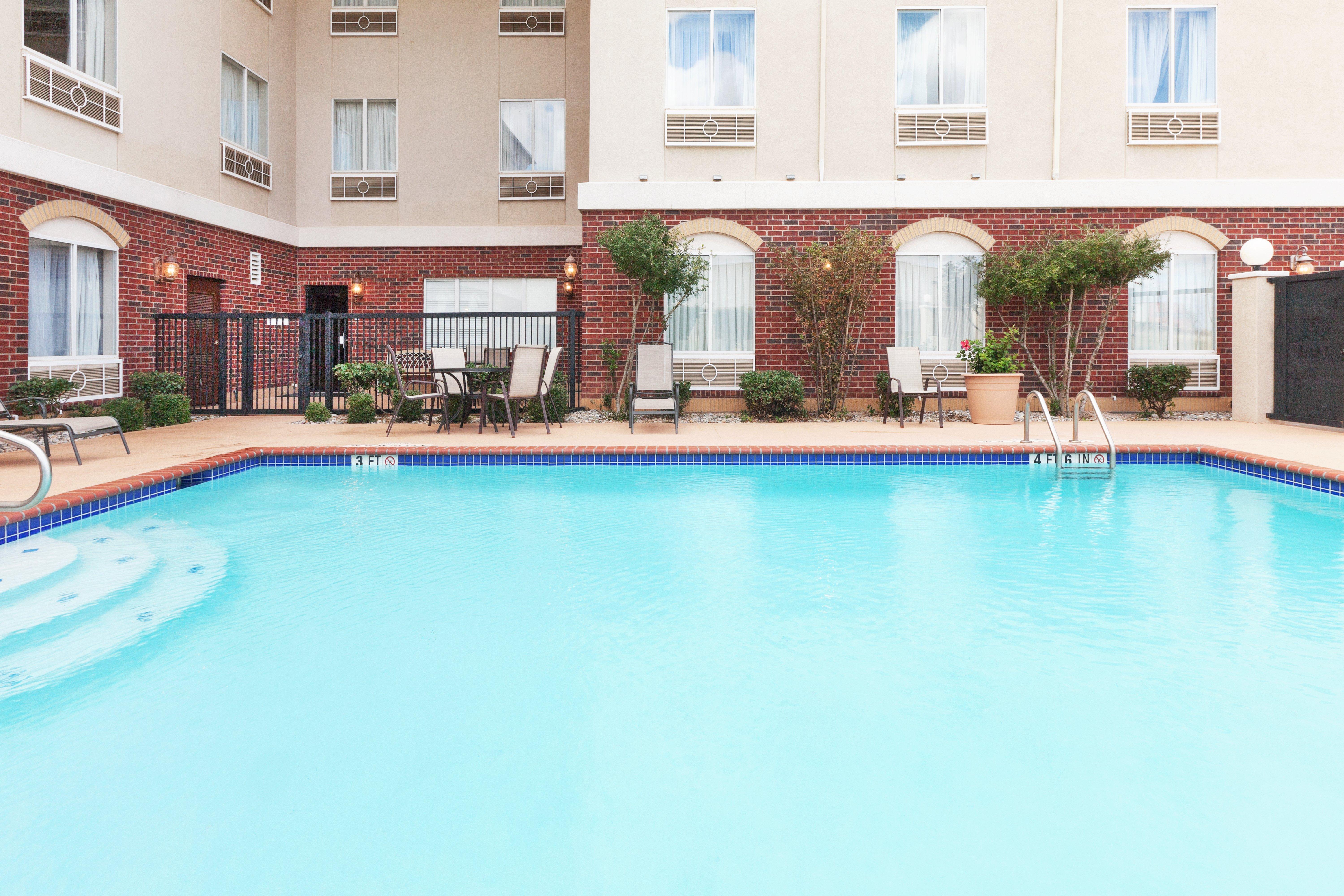 Holiday Inn Express Hotel And Suites Abilene By Ihg Exterior foto