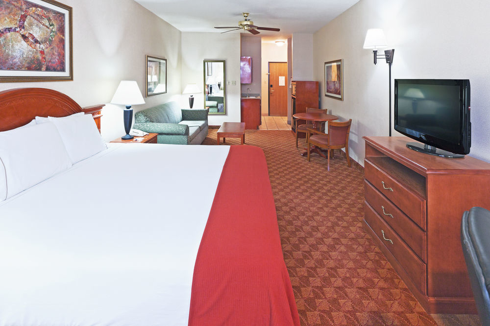Holiday Inn Express Hotel And Suites Abilene By Ihg Zimmer foto